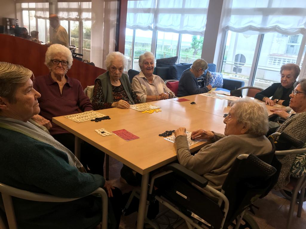 Actividades de memoria para ancianos en Cugat Residencial